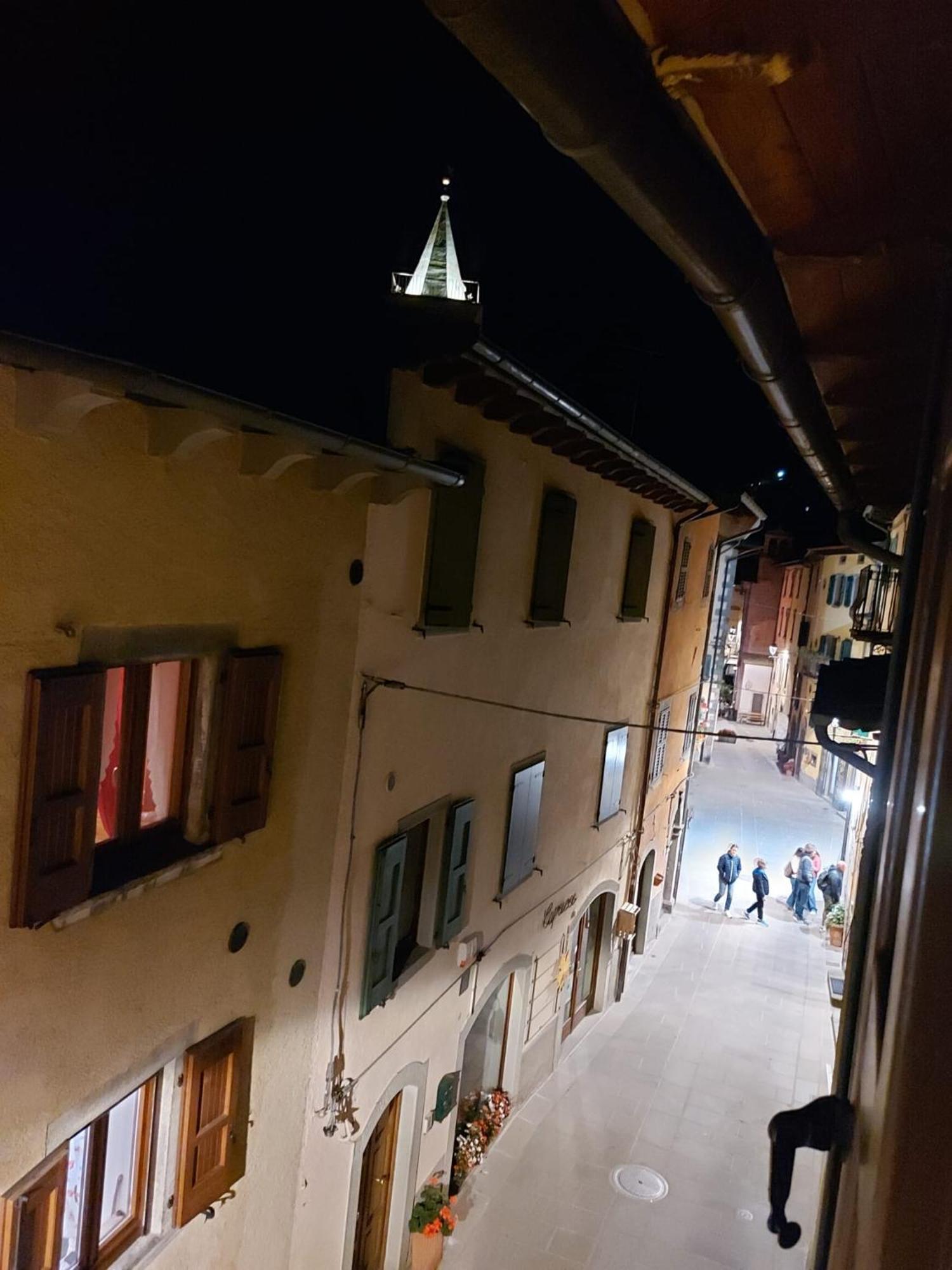 Casa Lorenzo - Nel Centro Storico Di Fiumalbo Apartment ภายนอก รูปภาพ